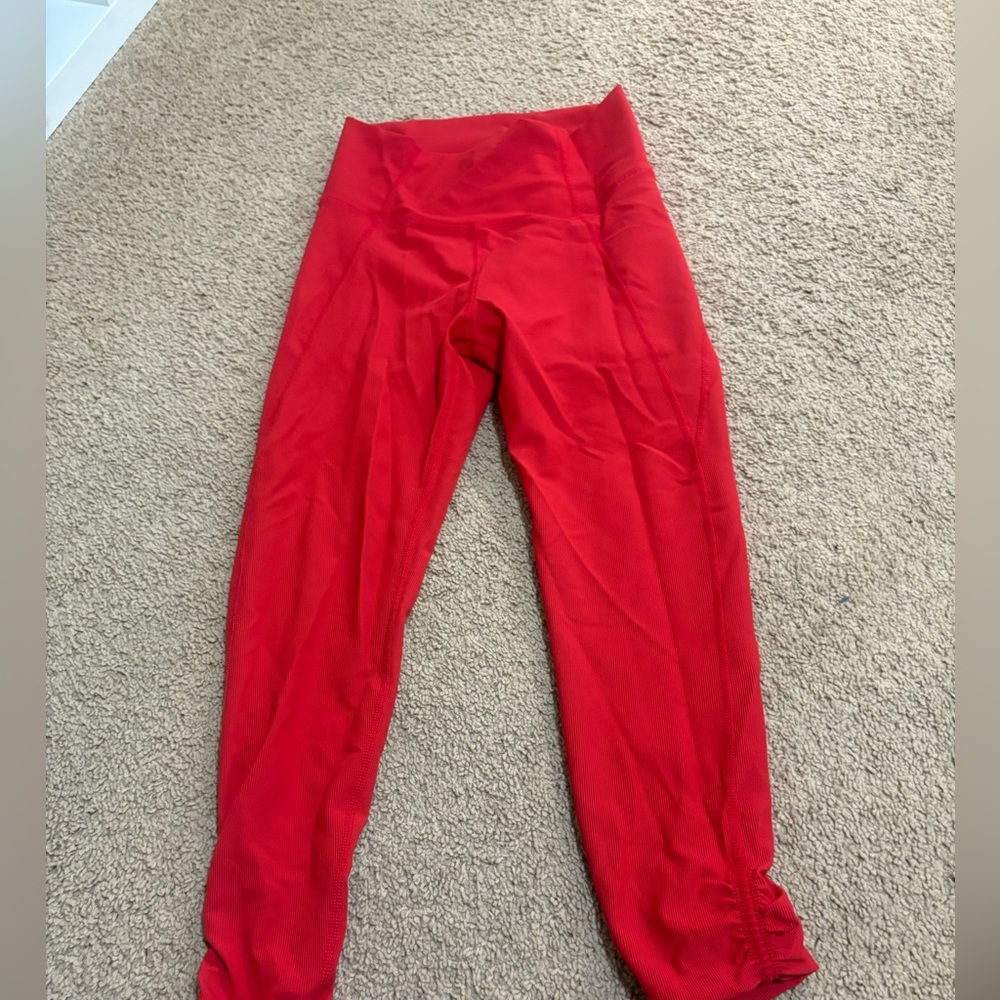 Red Wilo leggings
